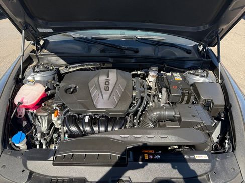 Used 2025 Hyundai Sonata SEL FWD image 32