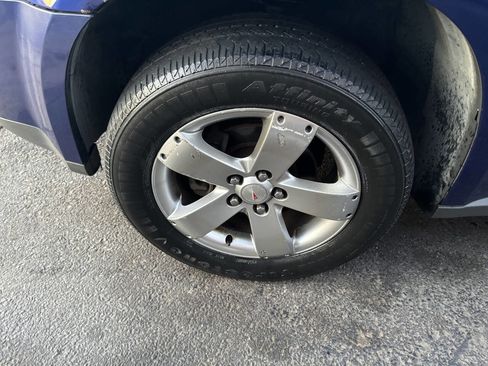 Used 2006 Pontiac Torrent 2WD w/ Preferred Package image 23