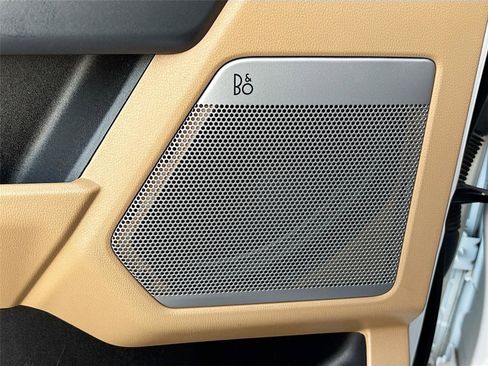 Used 2023 Ford F250 Lariat w/ Chrome Package image 22