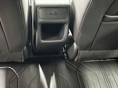 New 2026 Chevrolet Trax RS w/ Sunroof Package image 10