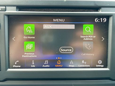 Used 2019 Nissan Titan SV w/ SV Convenience Package AWD/4WD image 15