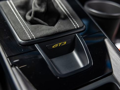 Certified 2022 Porsche 911 GT3 RWD image 39