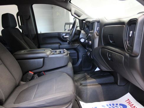 Used 2020 Chevrolet Silverado 2500 Custom w/ Custom Value Package AWD/4WD image 19