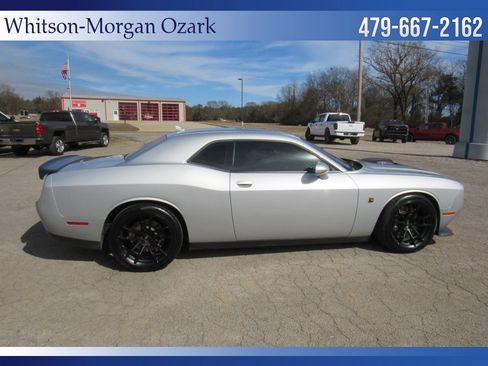 Used 2019 Dodge Challenger R/T Scat Pack w/ Shaker Package image 14