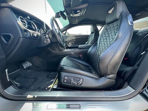 Used 2016 Bentley Continental GT image 16