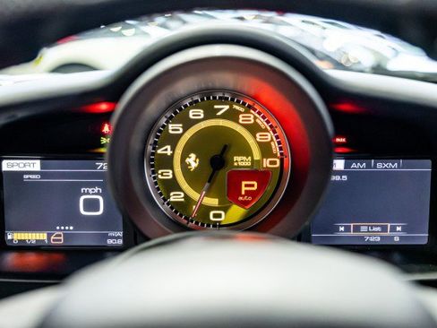 Used 2016 Ferrari 488 GTB RWD image 39