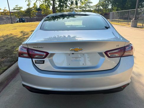 Used 2020 Chevrolet Malibu LT FWD image 9