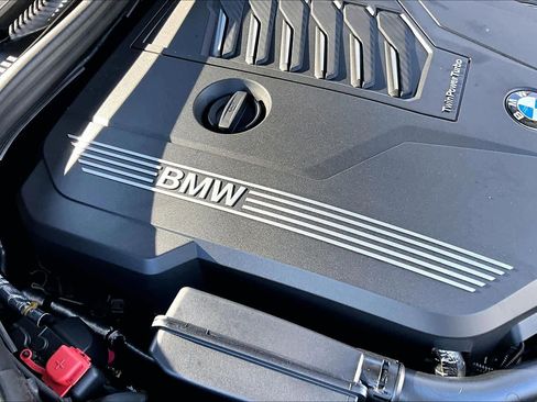 Certified 2023 BMW 540i w/ Premium Package image 32