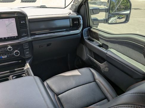 Certified 2026 Ford F250 Lariat w/ Black Appearance Package AWD/4WD image 18