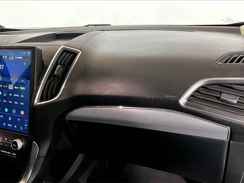 Certified 2021 Ford Edge Titanium image 12