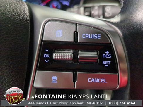 Used 2021 Kia Telluride SX w/ SX Prestige Package image 20