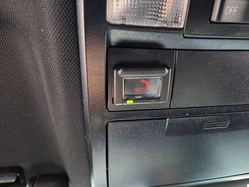 Used 2021 Toyota Tacoma TRD Sport RWD image 34