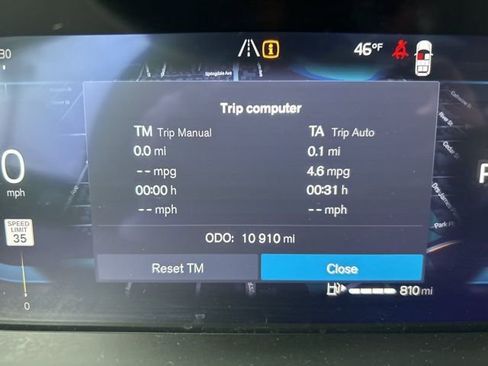 Used 2025 Volvo XC90 B6 Plus image 22