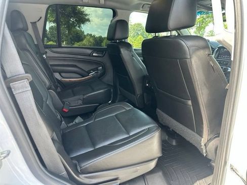 Used 2018 Chevrolet Tahoe Premier RWD image 8