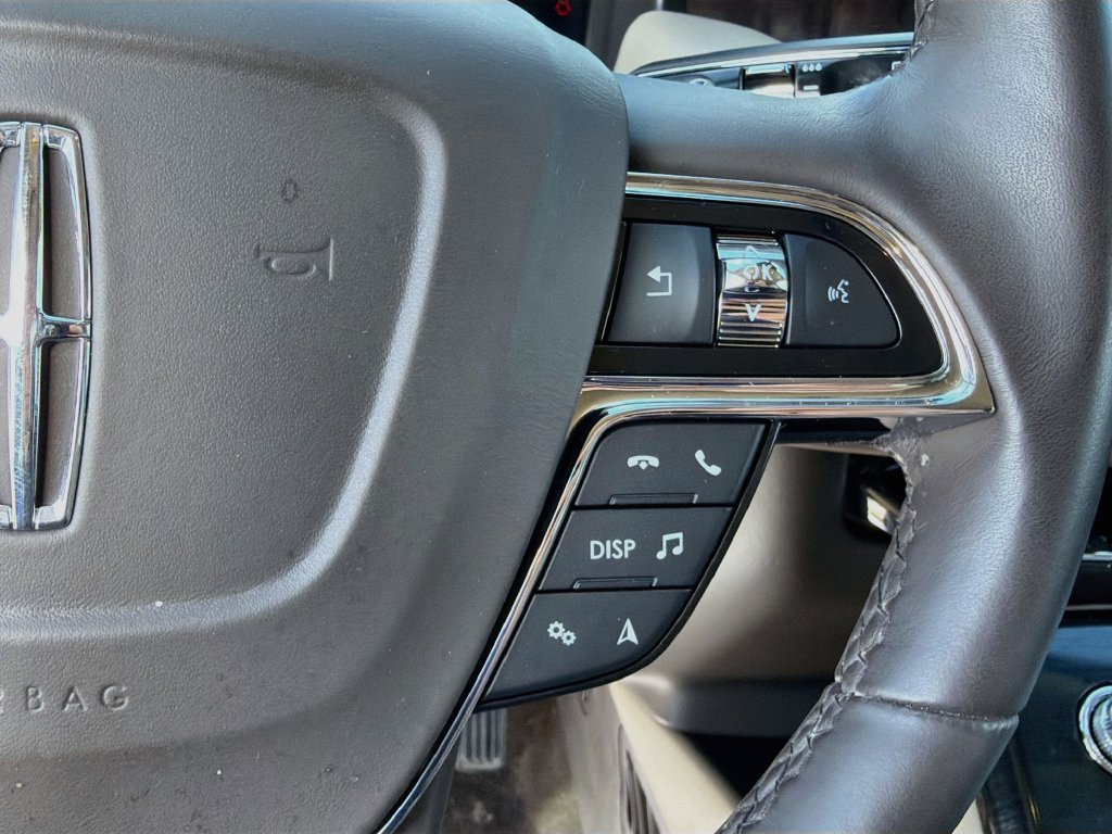 Used 2023 Lincoln Nautilus Reserve w/ Equipment Group 201A AWD/4WD image 13