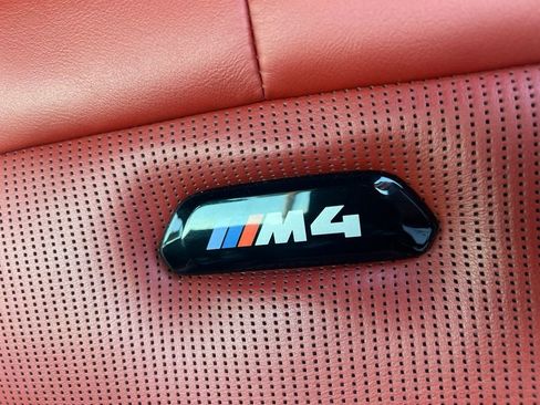 Used 2015 BMW M4 Coupe RWD image 8