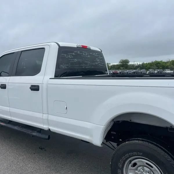 Used 2019 Ford F250 XL w/ Power Equipment Group AWD/4WD image 4