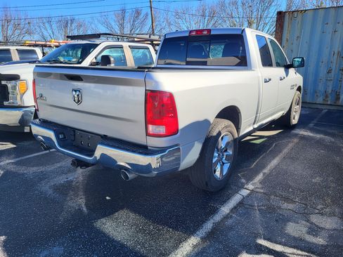 Used 2016 RAM 1500 Big Horn image 4