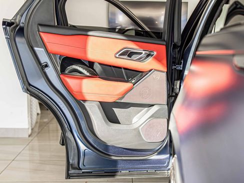 Used 2020 Land Rover Range Rover Velar SV Autobiography Dynamic image 35