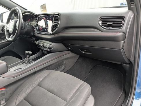Used 2023 Dodge Durango R/T w/ Blacktop Package AWD/4WD image 5