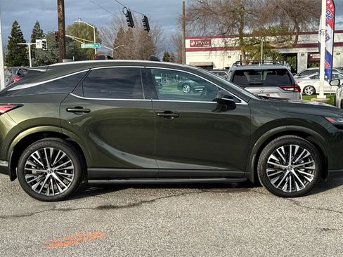 Used 2024 Lexus RX 350h image 2