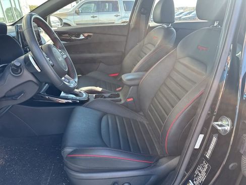 Used 2022 Kia Forte GT w/ GT2 Package image 9