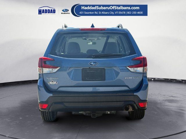 Used 2022 Subaru Forester AWD/4WD image 4