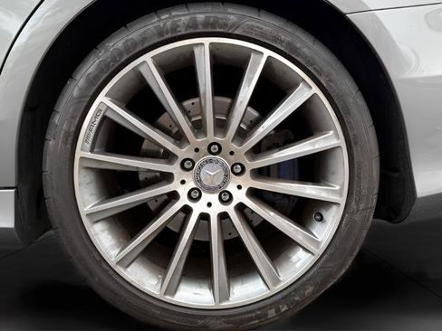 Used 2015 Mercedes-Benz S 550 Sedan image 8