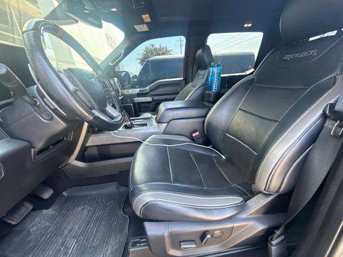 Used 2018 Ford F150 Raptor w/ Equipment Group 802A Luxury AWD/4WD image 8