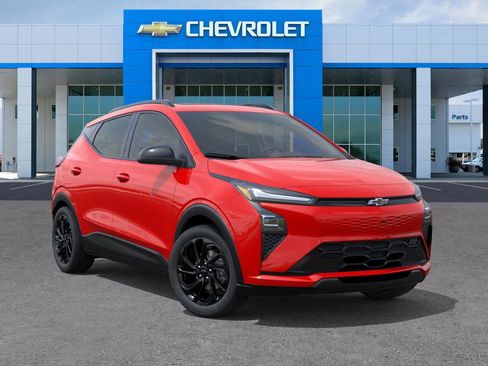 New 2027 Chevrolet Bolt RS w/ Technology Package FWD image 7