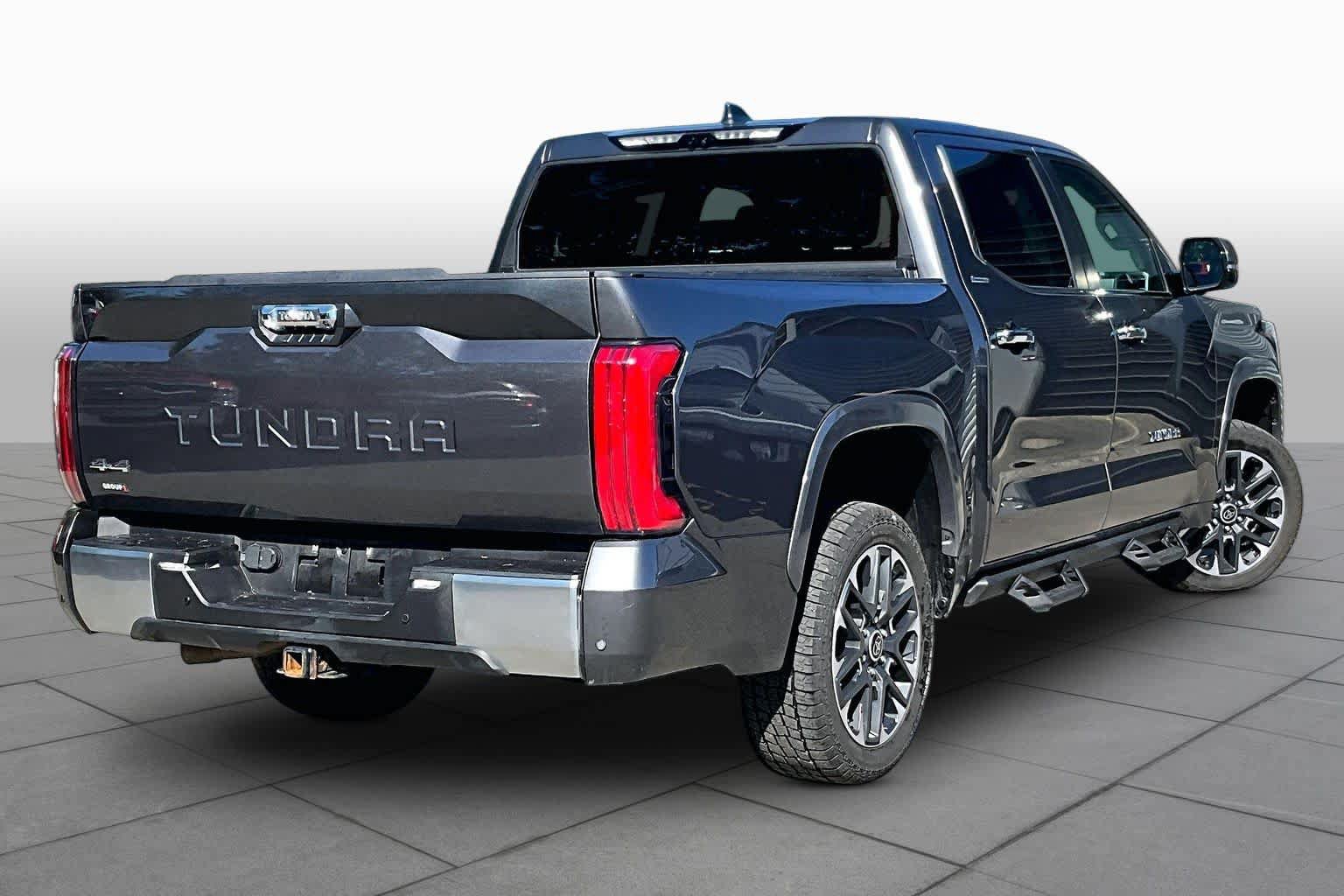 Used 2024 Toyota Tundra Limited AWD/4WD image 25