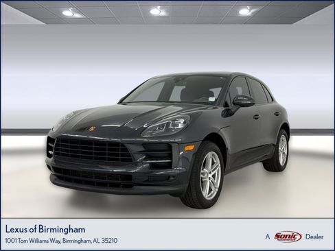 Used 2020 Porsche Macan AWD/4WD image 1
