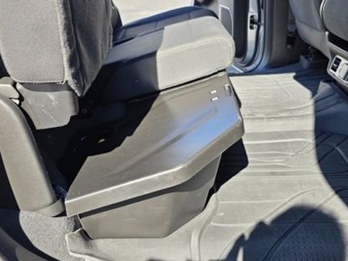 Used 2022 Chevrolet Silverado 1500 LT image 14