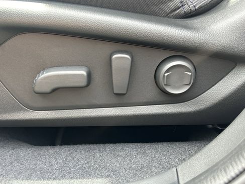 New 2025 Subaru Forester Premium AWD/4WD image 26