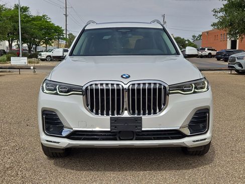 Used 2019 BMW X7 xDrive40i w/ Premium Package AWD/4WD image 10