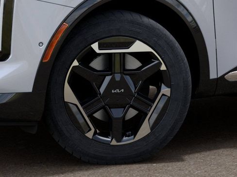 New 2026 Kia Sportage SX FWD image 9