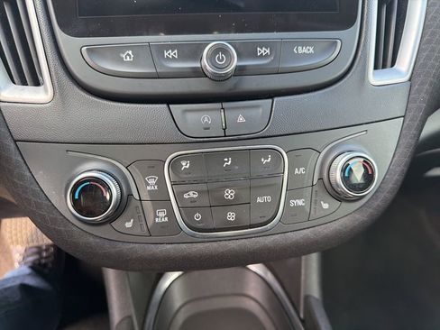 Used 2023 Chevrolet Malibu LT image 15