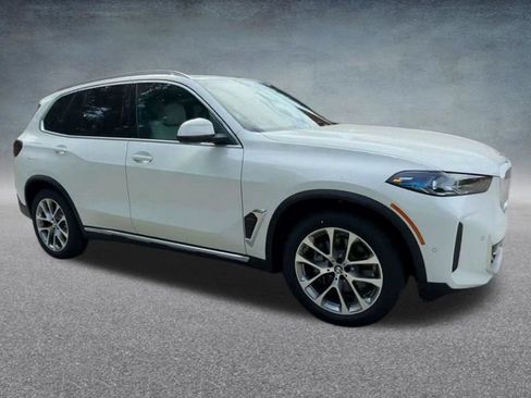 Used 2024 BMW X5 xDrive40i w/ Premium Package AWD/4WD image 30
