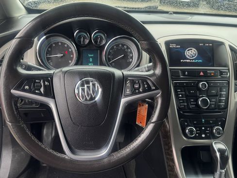 Used 2016 Buick Verano w/ Comfort Package FWD image 16