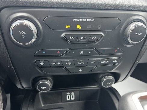 Used 2021 Ford Ranger XLT w/ Equipment Group 301A Mid image 17