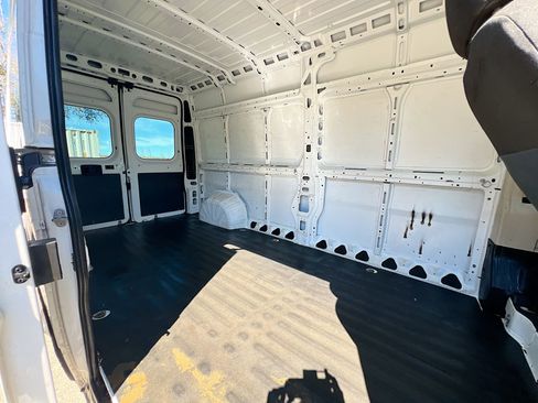 Used 2022 RAM ProMaster 2500 image 33