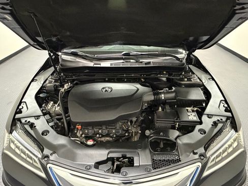 Used 2015 Acura TLX V6 w/ Technology Package FWD image 17