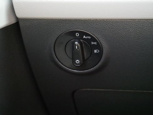 Used 2024 Volkswagen Taos S AWD/4WD image 27