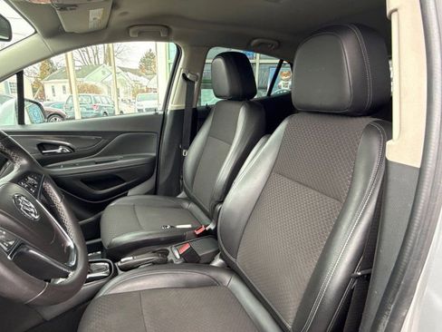Used 2018 Buick Encore Sport Touring image 12