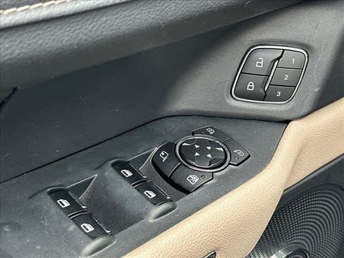 Used 2024 Ford Expedition Max Limited AWD/4WD image 19