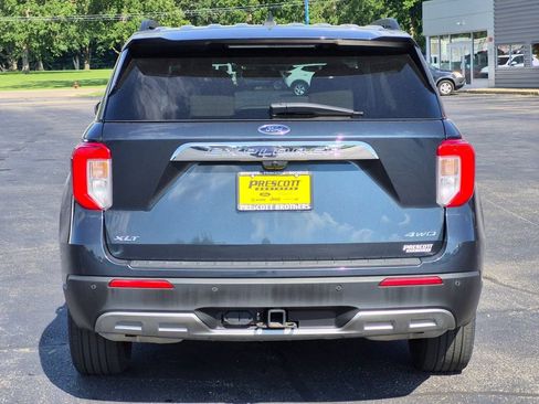 Used 2023 Ford Explorer XLT w/ Equipment Group 202A AWD/4WD image 7