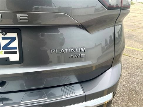 New 2026 Nissan Rogue Platinum w/ Platinum Premium Package AWD/4WD image 9