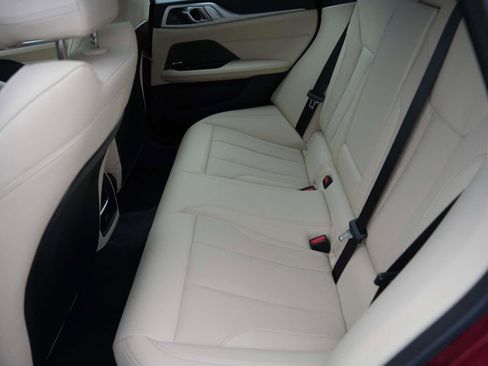 Certified 2025 BMW i4 xDrive40i w/ Premium Package image 9