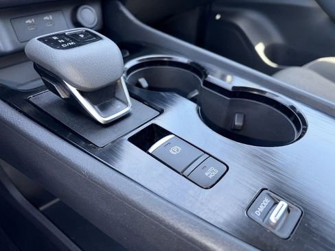 Certified 2026 Nissan Rogue SV FWD image 15