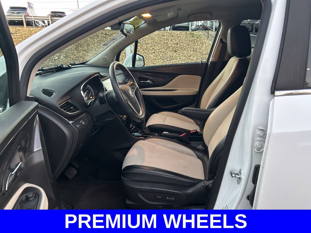 Used 2020 Buick Encore Preferred w/ Safety Package FWD image 10